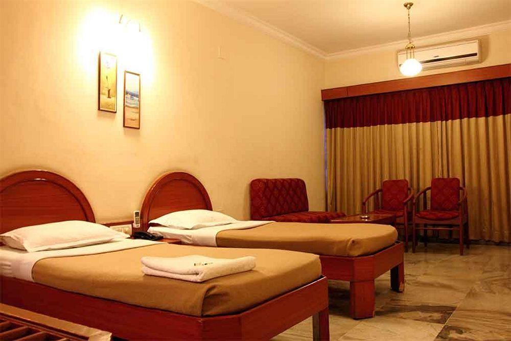 Hotel Samrat Residency Bangalore Exterior foto