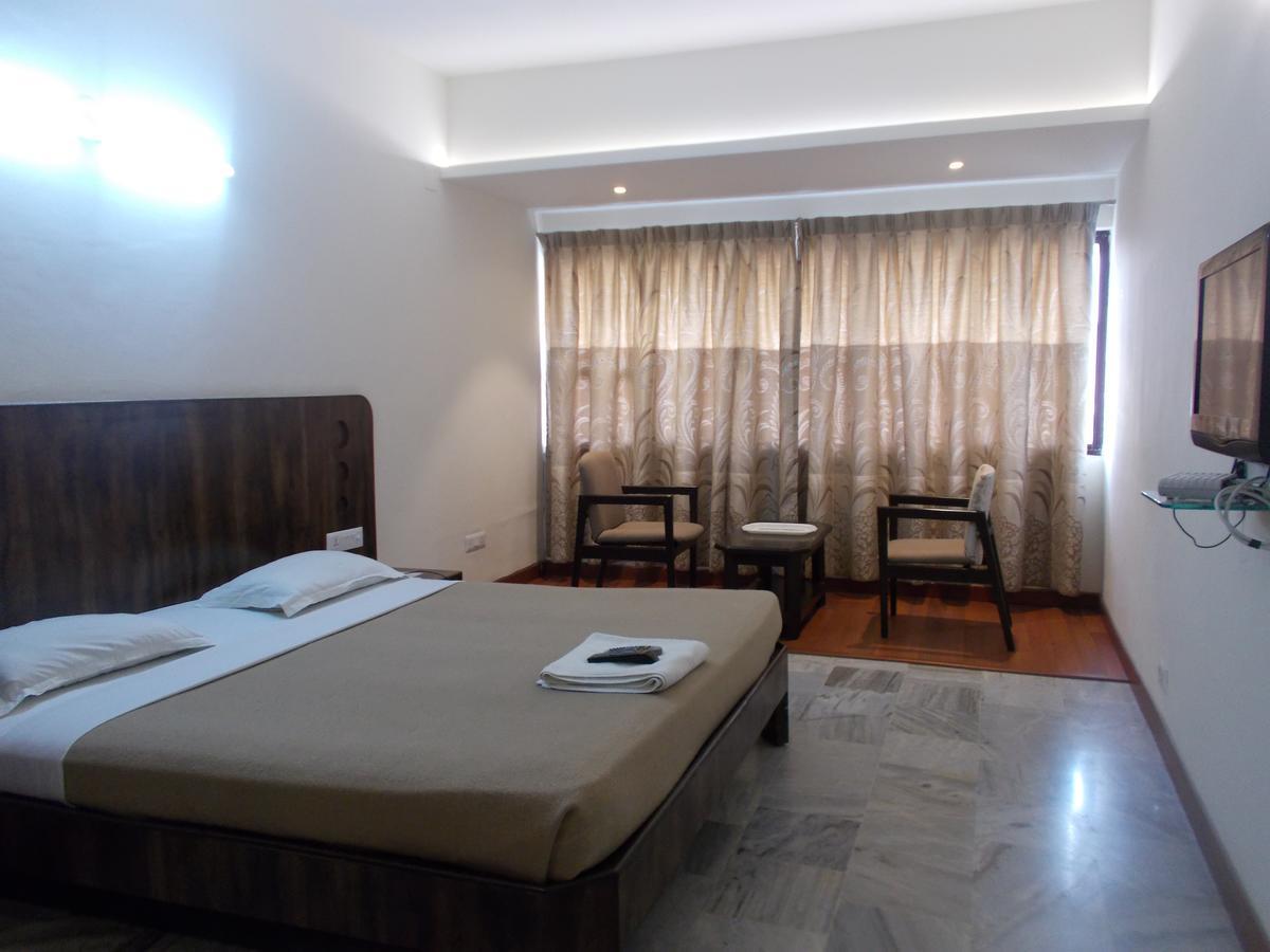 Hotel Samrat Residency Bangalore Exterior foto